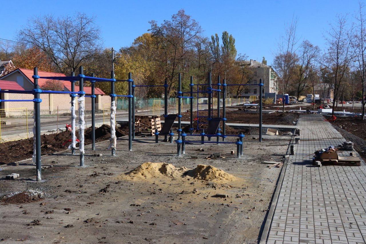 Парк «Энергетиков» в Донецке ремонтируют без выходных: обновят к Новому году Парк «Энергетиков» в Донецке ремонтируют без выходных: обновят к Новому году