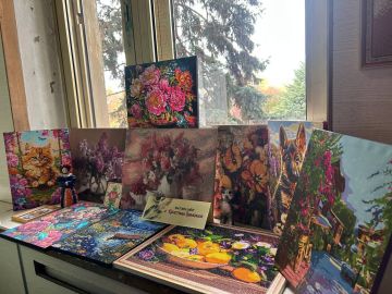 В воскресенье, 2 ноября, в Доме науки и техники СМЭУ Иловайск Донецкого филиала ФГУП "Железные дороги Новороссии" состоялось торжественное открытие традиционного фестиваля "Город мастеров"