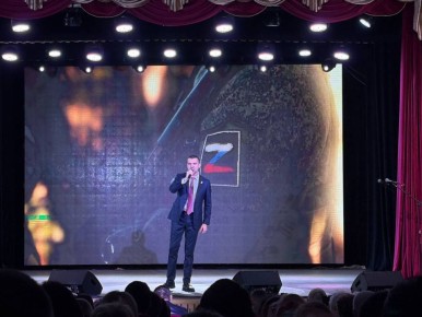 Сергей Юзвинкевич: В преддверии Дня народного единства Володарский Дом культуры распахнул свои двери для праздничного концерта