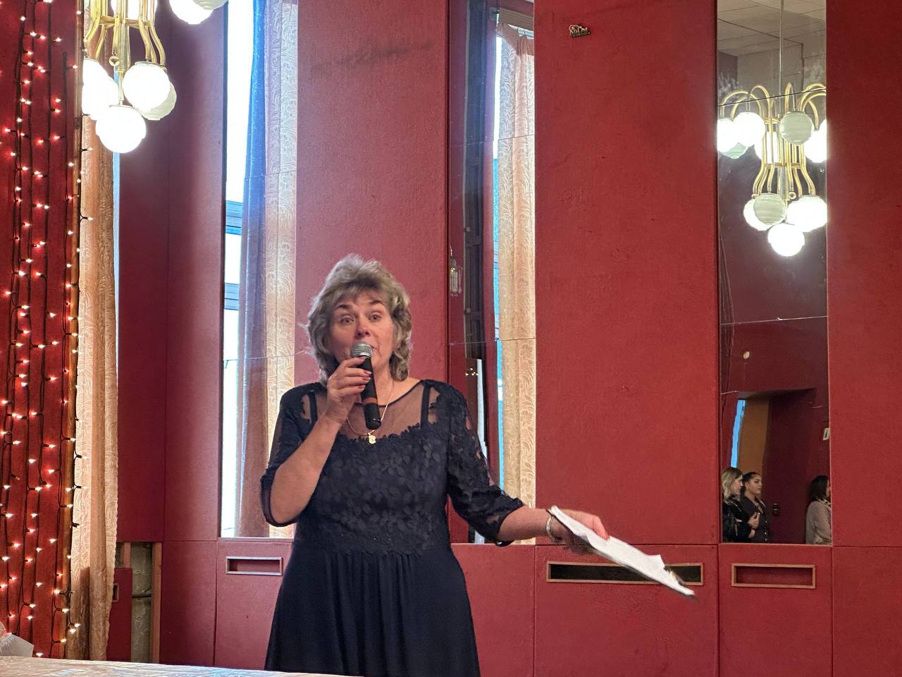 Денис Зубов: Фестиваль народной кухни. В рамках проведения мероприятий ко Дню Народного Единства в городском округе Иловайск состоялся фестиваль народной кухни, который прошел в Доме науки и техники Денис Зубов: Фестиваль народной кухни. В рамках проведения мероприятий ко Дню Народного Единства в городском округе Иловайск состоялся фестиваль народной кухни, который прошел в Доме науки и техники