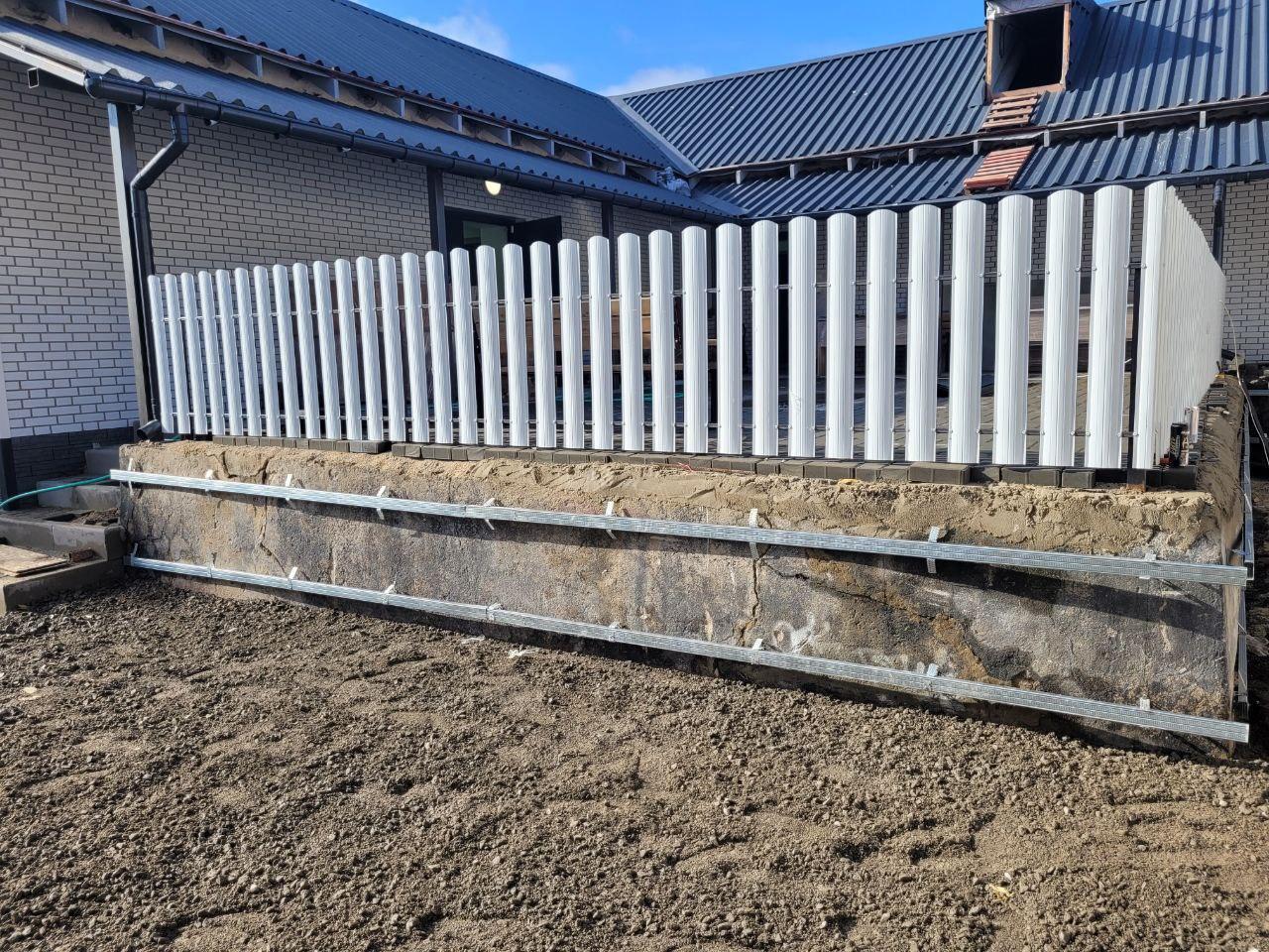 Наталья Великодная: Свердловская область продолжает благоустройство территории вокруг здания ЕДДС в Тельманово Наталья Великодная: Свердловская область продолжает благоустройство территории вокруг здания ЕДДС в Тельманово