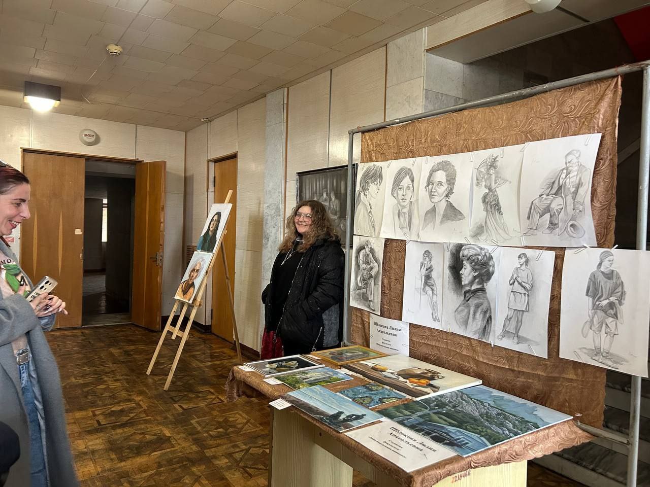 В воскресенье, 2 ноября, в Доме науки и техники СМЭУ Иловайск Донецкого филиала ФГУП "Железные дороги Новороссии" состоялось торжественное открытие традиционного фестиваля "Город мастеров" В воскресенье, 2 ноября, в Доме науки и техники СМЭУ Иловайск Донецкого филиала ФГУП "Железные дороги Новороссии" состоялось торжественное открытие традиционного фестиваля "Город мастеров"