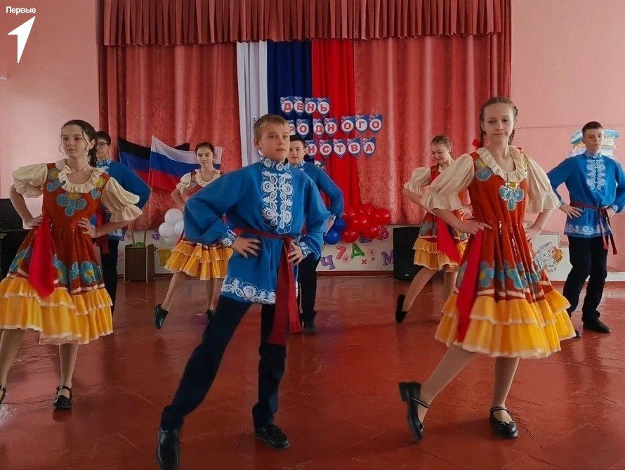 Представляем народы России Представляем народы России