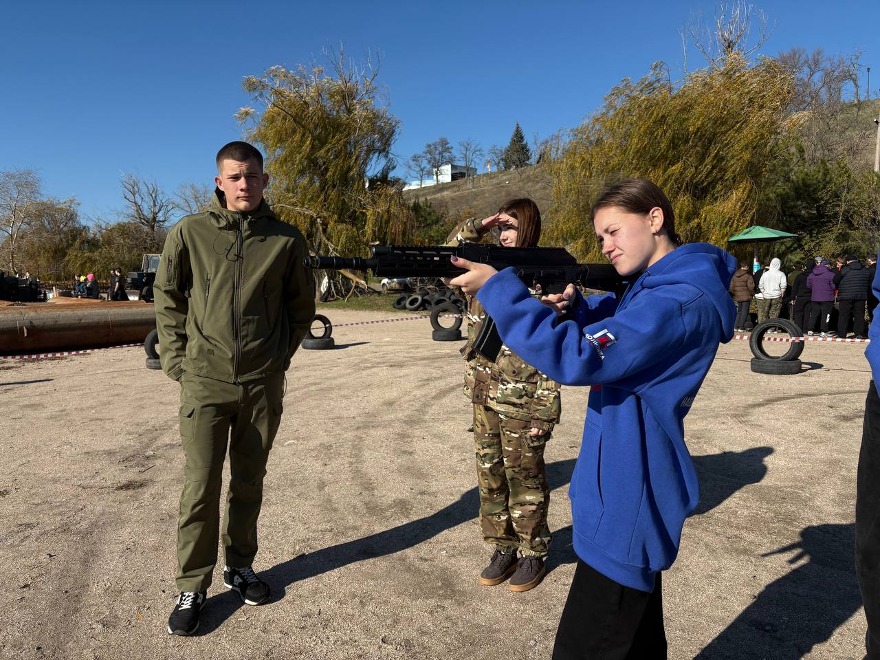 Наталья Великодная: В рамках Всероссийской акции «Россия — семья семей» молодёжь Тельманово приняла активное участие в военно-патриотических соревнованиях, посвящённых Дню народного единства, которые проходили в городе... Наталья Великодная: В рамках Всероссийской акции «Россия — семья семей» молодёжь Тельманово приняла активное участие в военно-патриотических соревнованиях, посвящённых Дню народного единства, которые проходили в городе...