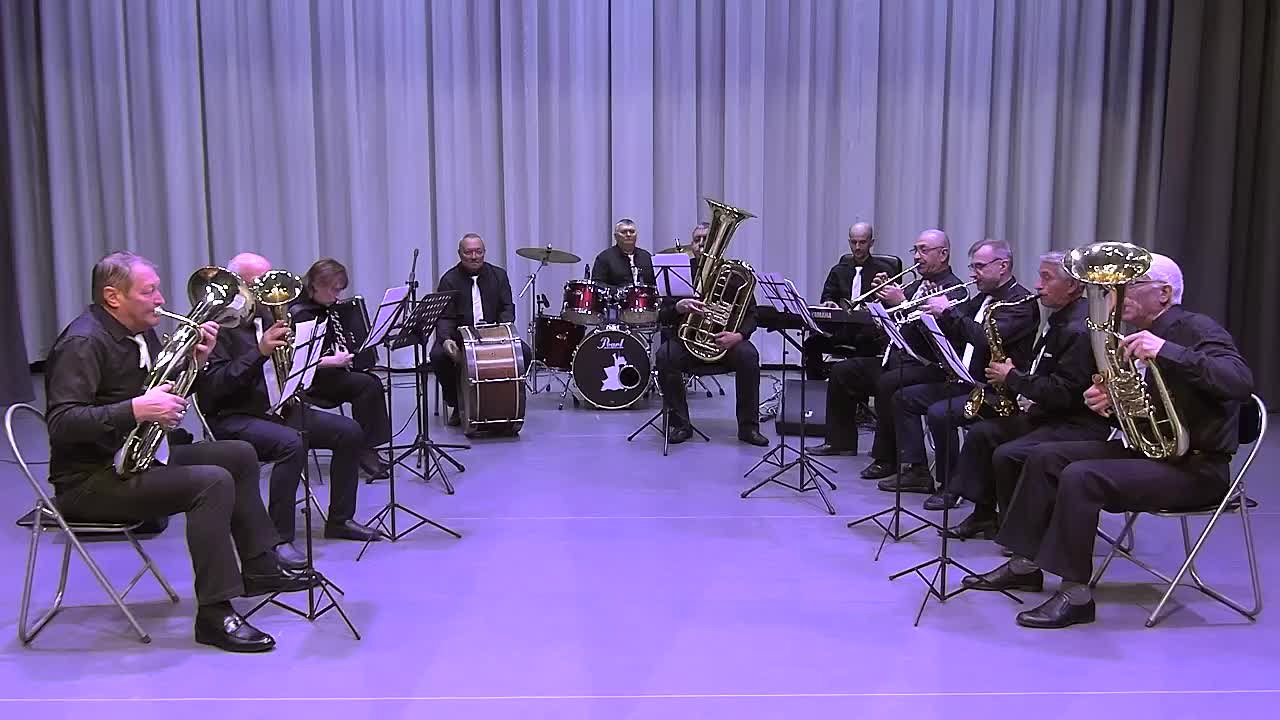 С Днём народного единства!