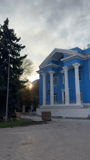 Продолжается ремонт больницы №5 в Ворошиловском районе Донецка
