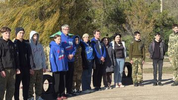 Наталья Великодная: В рамках Всероссийской акции «Россия — семья семей» молодёжь Тельманово приняла активное участие в военно-патриотических соревнованиях, посвящённых Дню народного единства, которые проходили в городе...