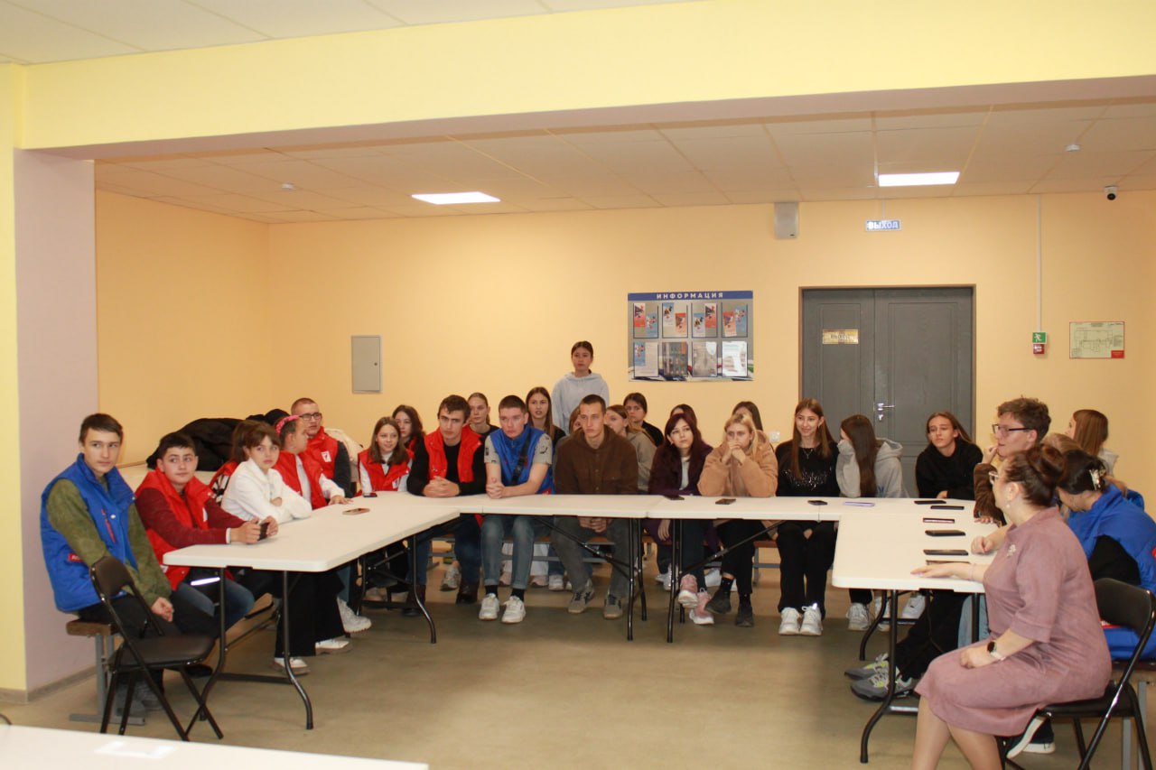 Знакомство длиною в квиз, открываем народы России вместе с Ямалом! Знакомство длиною в квиз, открываем народы России вместе с Ямалом!