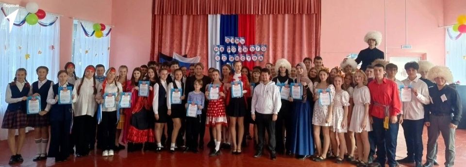 Представляем народы России Представляем народы России