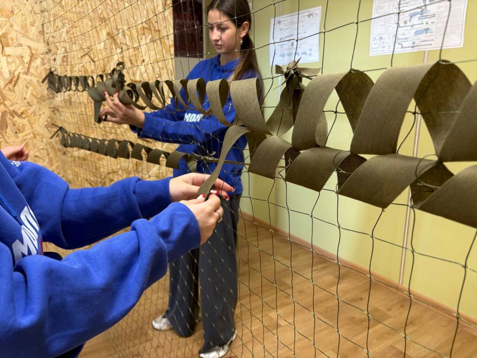 В рамках Всероссийской акции «Россия — семья семей», приуроченной ко Дню народного единства, молодежь нашего округа объединилась для важного дела! В рамках Всероссийской акции «Россия — семья семей», приуроченной ко Дню народного единства, молодежь нашего округа объединилась для важного дела!