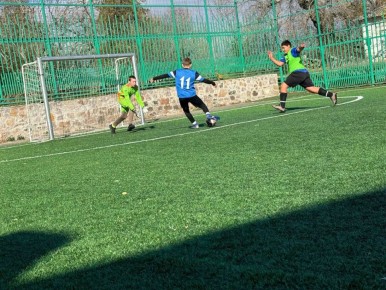 В селе Гранитное, в рамках проекта партии "Единая Россия" «Старший брат», прошёл Открытый турнир по мини-футболу, приуроченный к празднованию Дня народного единства