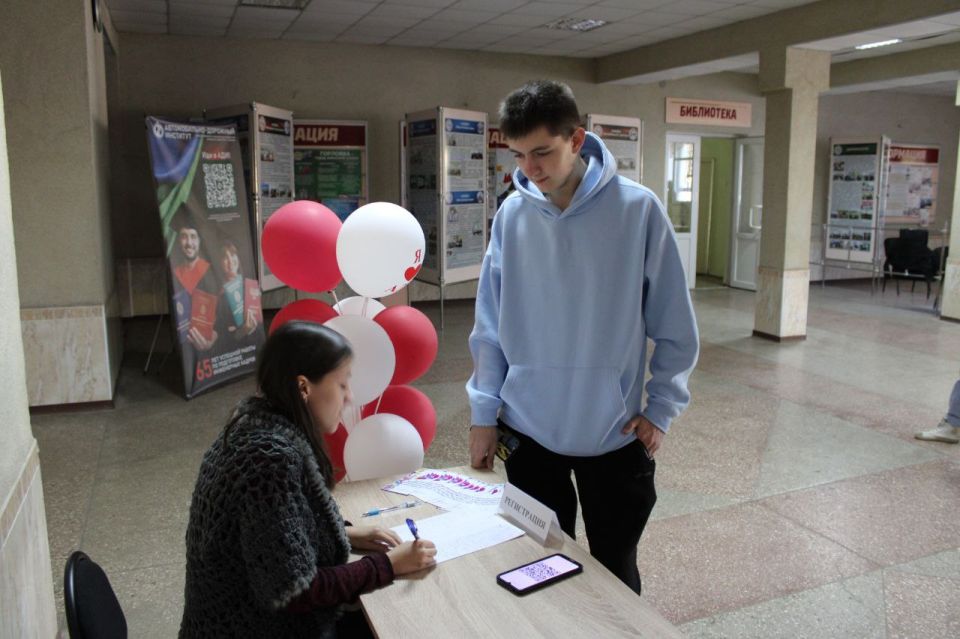 Школа творчества: театр в Потоке - очередной мастер-класс «Вдохновения в потоке» Школа творчества: театр в Потоке - очередной мастер-класс «Вдохновения в потоке»