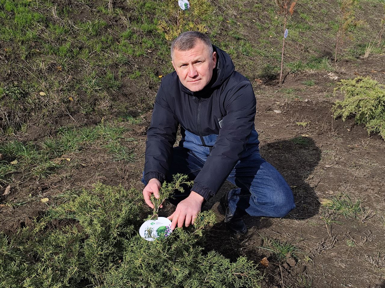 Поучаствовал в акции, организованной совместно с АНО "Сад памяти" на территории Перинатального центра Поучаствовал в акции, организованной совместно с АНО "Сад памяти" на территории Перинатального центра