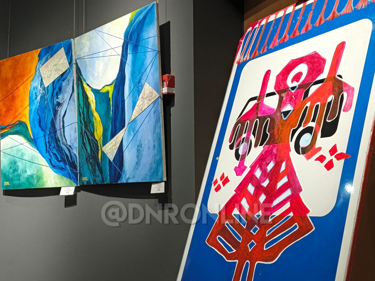 В Донецке открылась выставка современного искусства «Бесконечный маршрут» В Донецке открылась выставка современного искусства «Бесконечный маршрут»