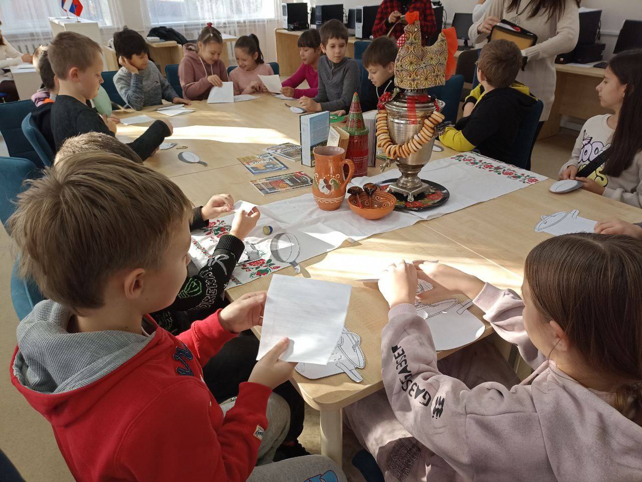 4 ноября, Россия празднует День Народного единства 4 ноября, Россия празднует День Народного единства