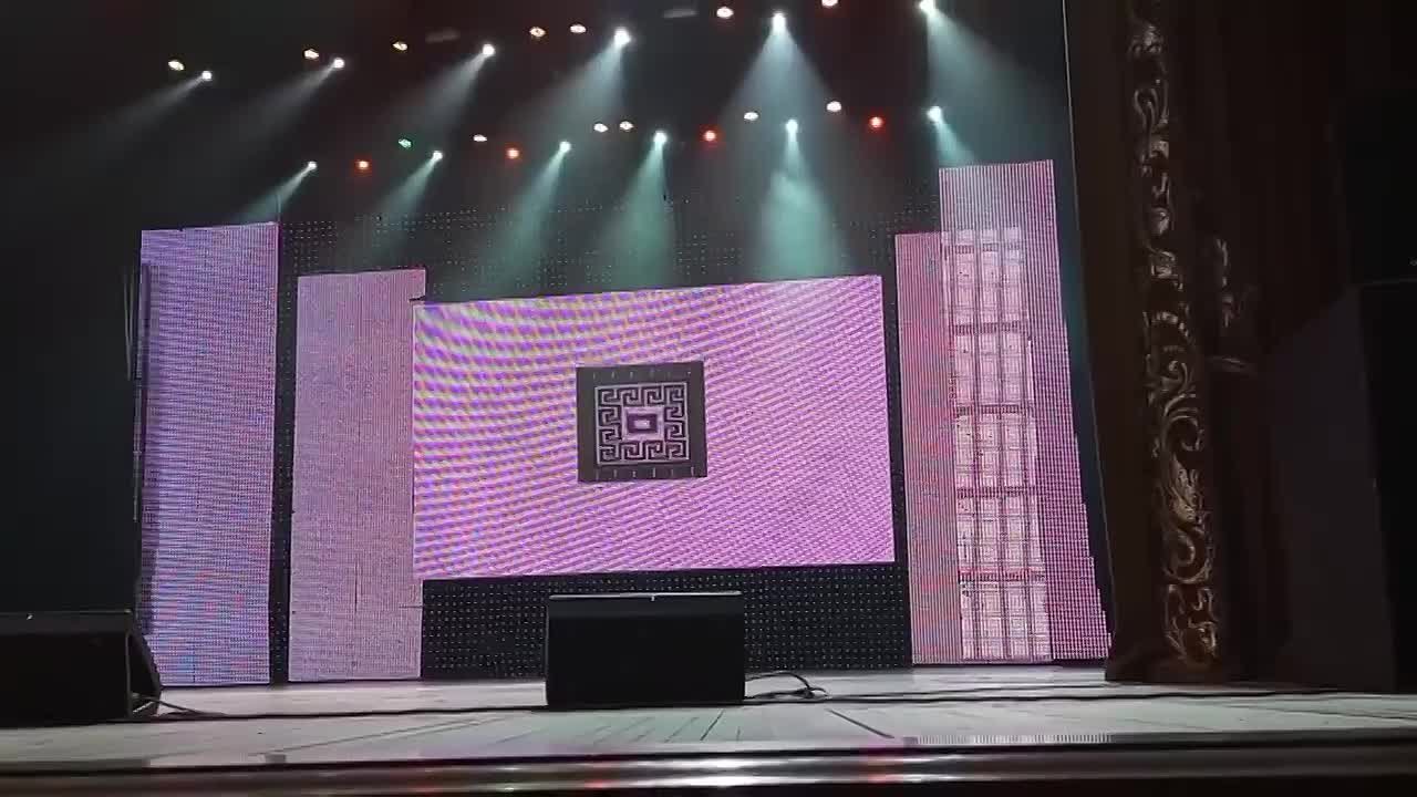 Фестиваль национальных культур «Под знаком мира, дружбы и добра» прошел в День народного единства