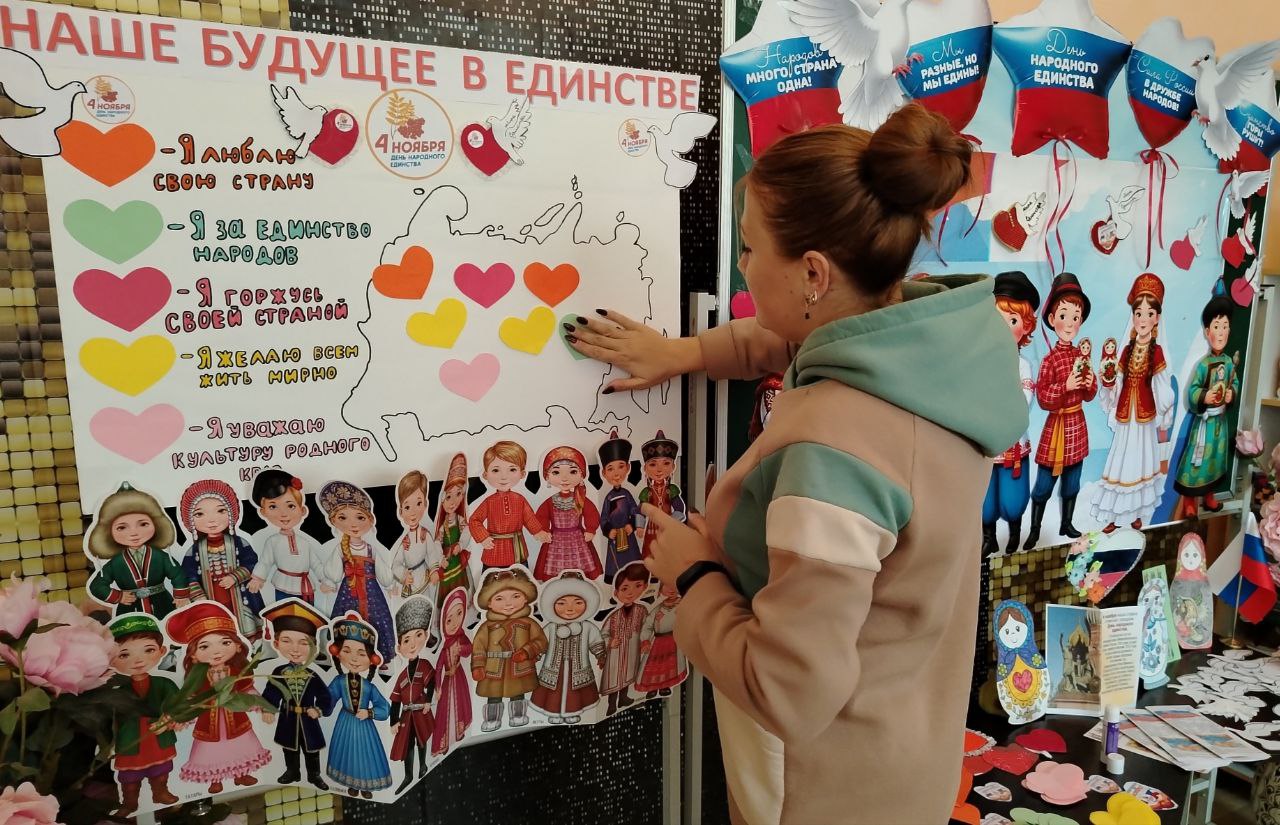 В МБУ "Степнянский ДК" царила по-настоящему праздничная и теплая атмосфера В МБУ "Степнянский ДК" царила по-настоящему праздничная и теплая атмосфера