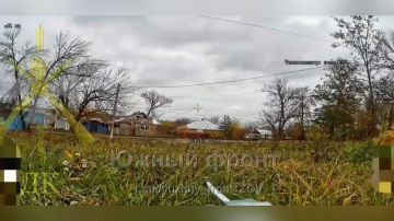 Расчёт FPV-дронов Добровольческого корпуса "Южной" группировки устроил успешную засаду на вражеский пикап на Краматорско-Дружковском направлении