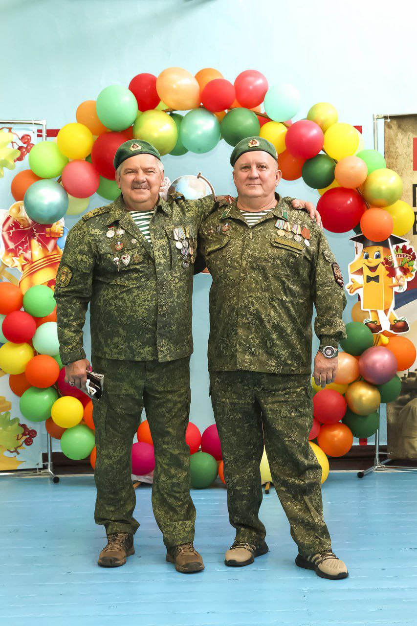 В Донецкой академии транспорта в День народного единства подвели итоги открытого онлайн-фотоконкурса «Люблю тебя, мой край родной», посвящённого Дню государственного флага Донецкой Народной Республики и Году защитника... В Донецкой академии транспорта в День народного единства подвели итоги открытого онлайн-фотоконкурса «Люблю тебя, мой край родной», посвящённого Дню государственного флага Донецкой Народной Республики и Году защитника...