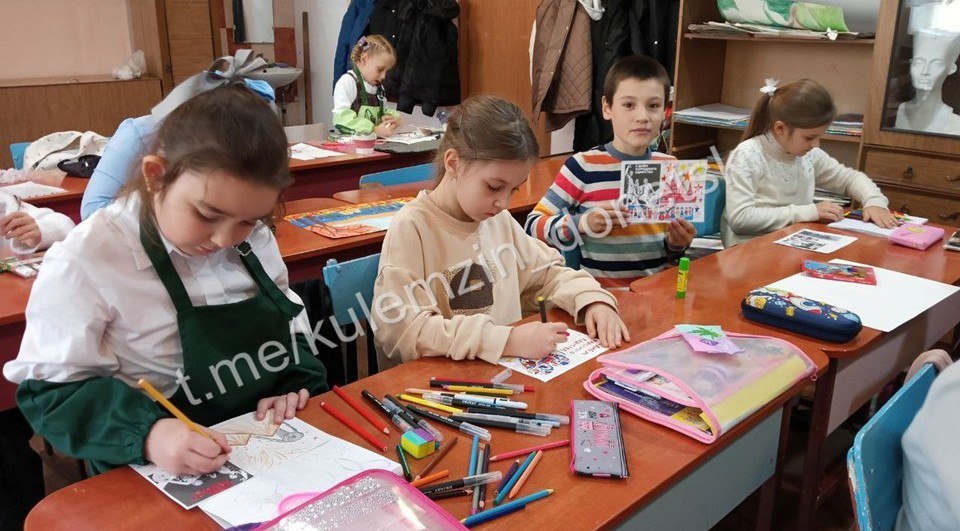 В многонациональном и многокультурном Донецке День народного единства стал ярким поводом собраться вместе и вспомнить о важности силы нашего единения и дружбы В многонациональном и многокультурном Донецке День народного единства стал ярким поводом собраться вместе и вспомнить о важности силы нашего единения и дружбы