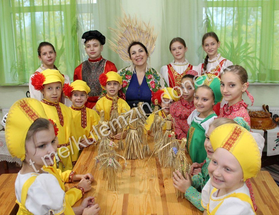 В многонациональном и многокультурном Донецке День народного единства стал ярким поводом собраться вместе и вспомнить о важности силы нашего единения и дружбы В многонациональном и многокультурном Донецке День народного единства стал ярким поводом собраться вместе и вспомнить о важности силы нашего единения и дружбы