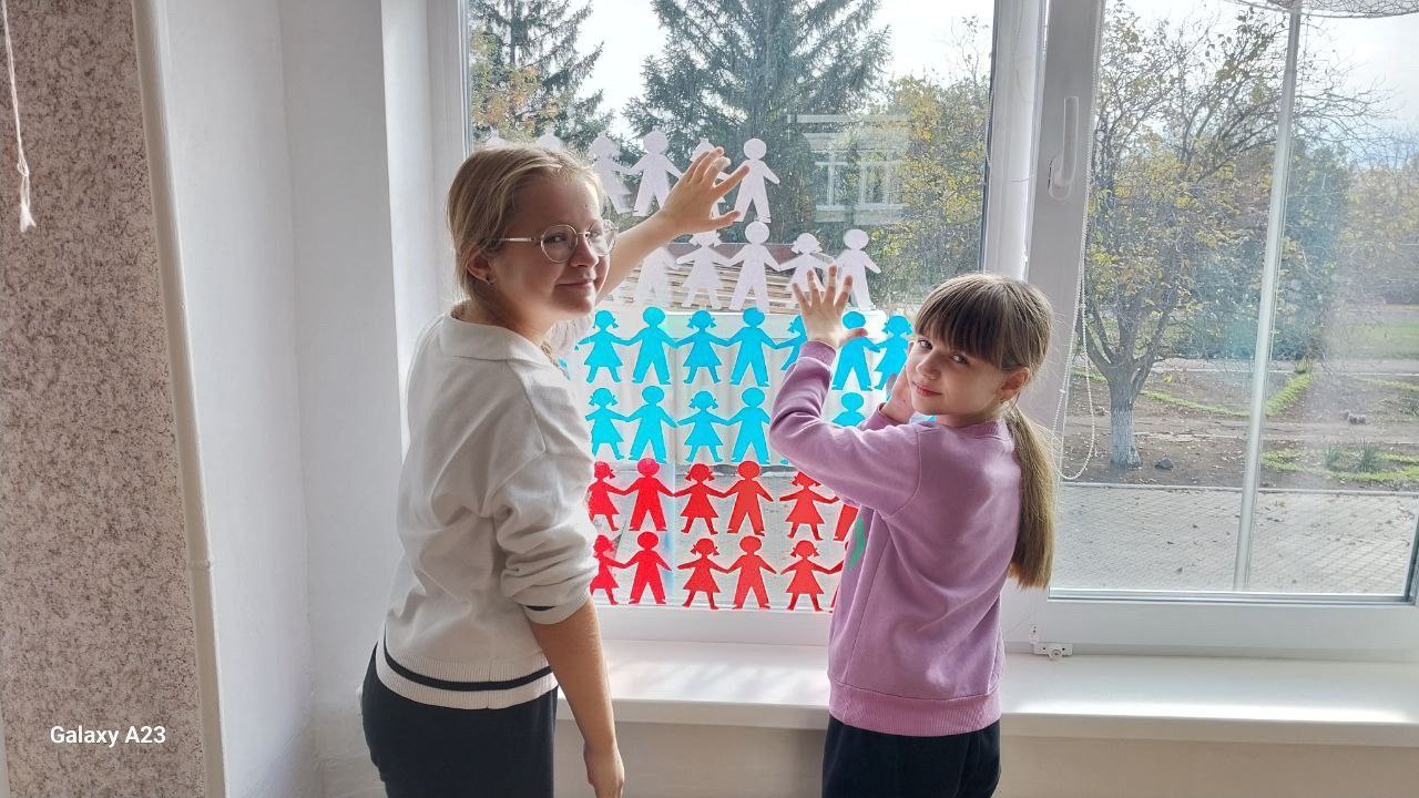 В единстве наша сила. В 1612 году народное ополчение под предводительством Кузьмы Минина и Дмитрия Пожарского освободило Москву от интервентов