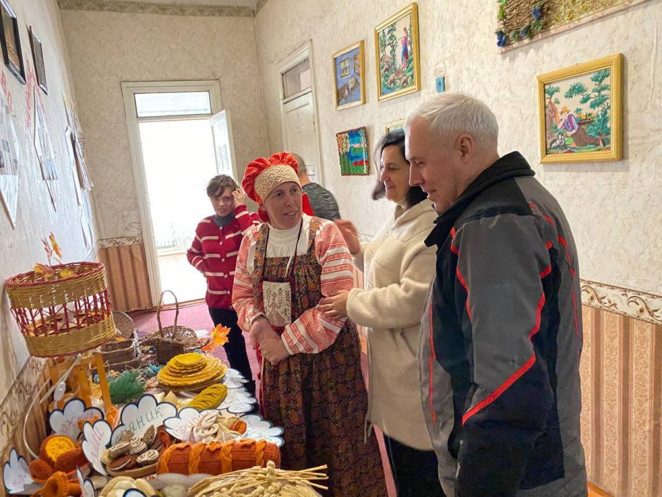 Праздник народного единства прошел в Зуевке Праздник народного единства прошел в Зуевке