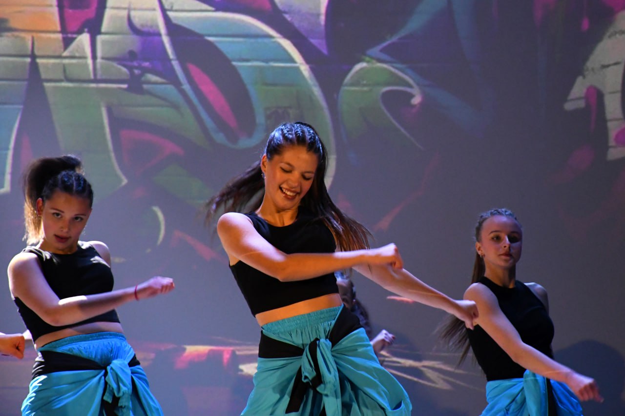 В Кировском прошел концерт ко Дню народного единства В Кировском прошел концерт ко Дню народного единства