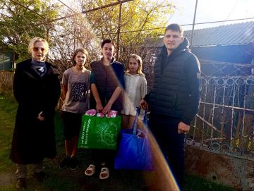 В поселке Ялта прошла акция «Сила семей: поддержка и взаимопомощь»