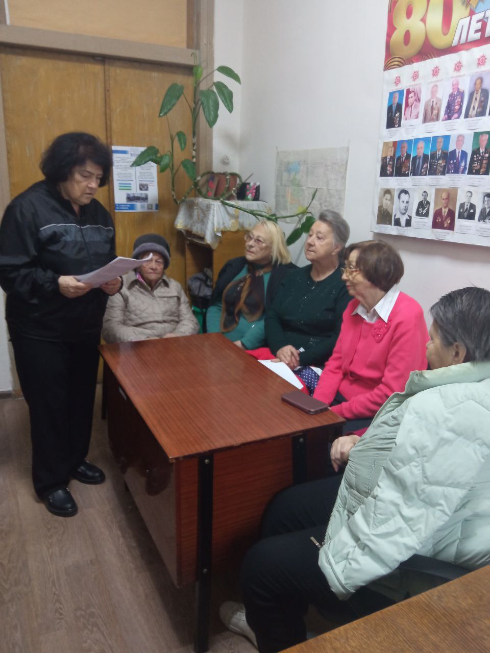 По поручению Главы ДНР Дениса Пушилина в Ворошиловском внутригордском районе продолжаются встречи с населением