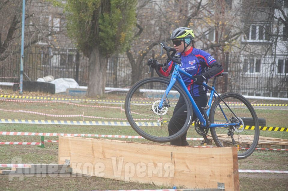 Зависимые от движения: в ДНР прошли чемпионат и первенство по велоспорту Зависимые от движения: в ДНР прошли чемпионат и первенство по велоспорту