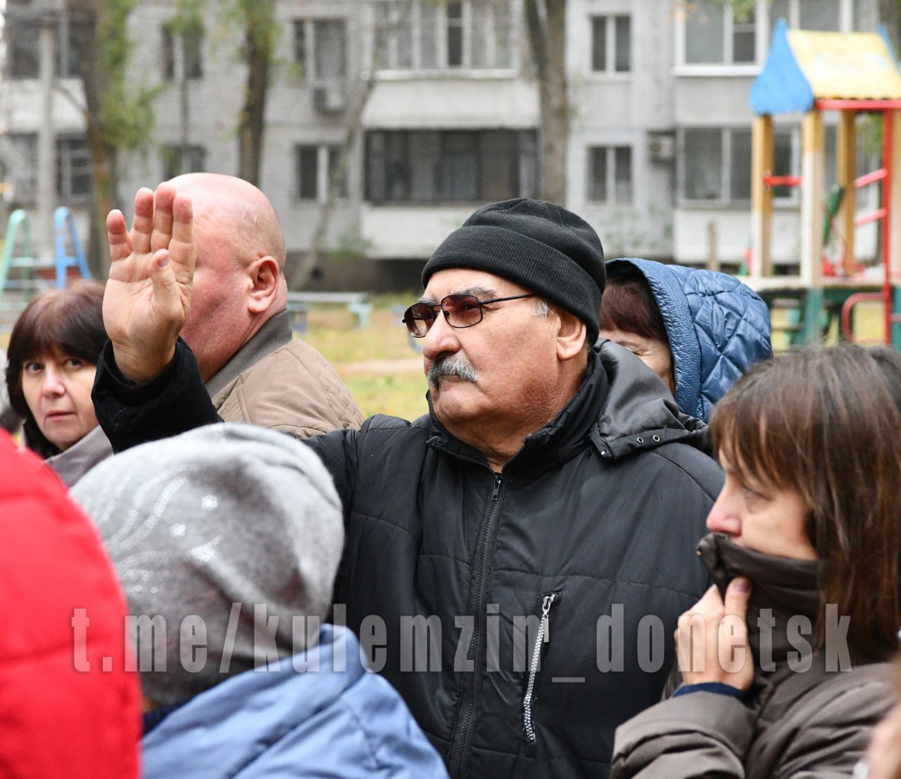 Алексей Кулемзин: Сегодня провел встречу с жителями Калиниского района Алексей Кулемзин: Сегодня провел встречу с жителями Калиниского района