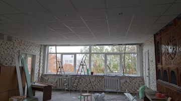 Нижегородские подрядчики приступили к частичной замене окон в детсаду № 1 Харцызска