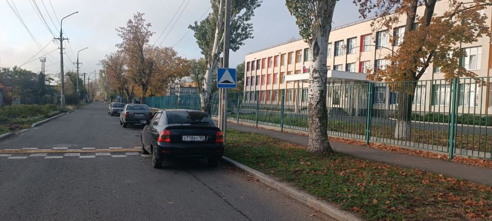 Члены ОП ДНР проверили наличие и состояние пешеходных переходов вблизи учебных учреждений Республики Члены ОП ДНР проверили наличие и состояние пешеходных переходов вблизи учебных учреждений Республики