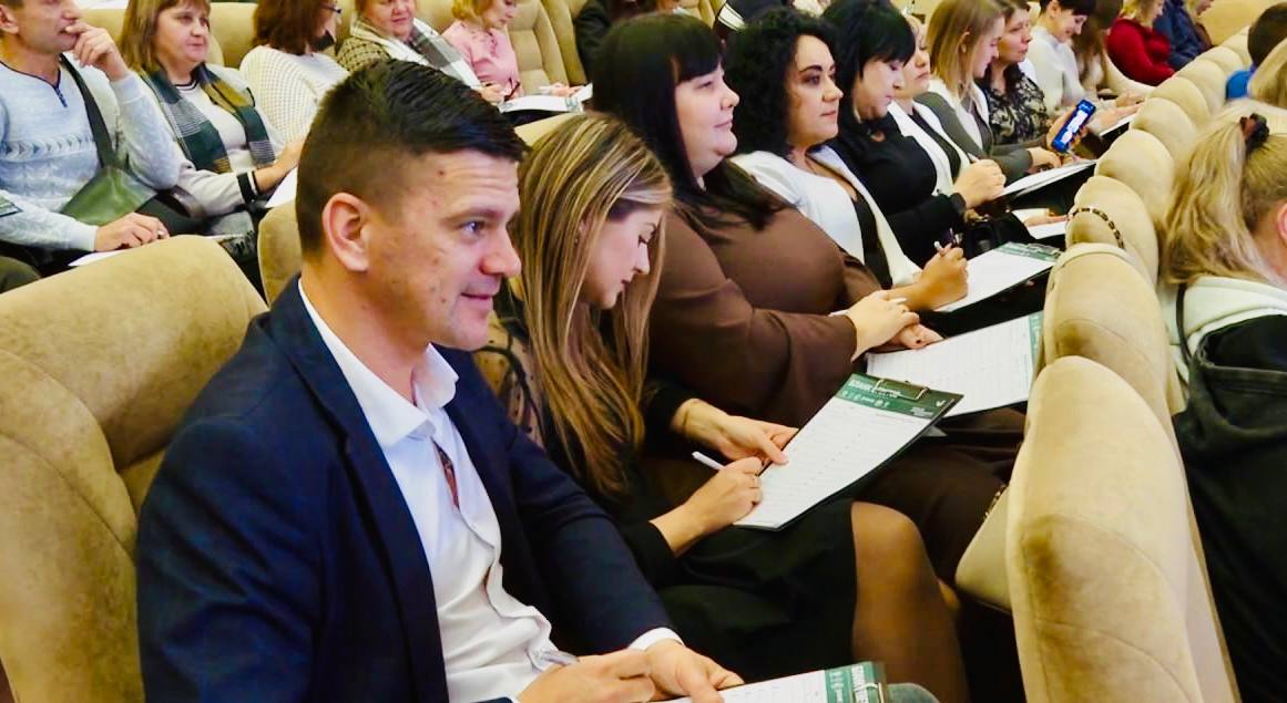 Константин Кузьмин: Ко Дню народного единства в Донецке состоялся Фестиваль национальных культур «Под знаком мира, дружбы и добра» Константин Кузьмин: Ко Дню народного единства в Донецке состоялся Фестиваль национальных культур «Под знаком мира, дружбы и добра»