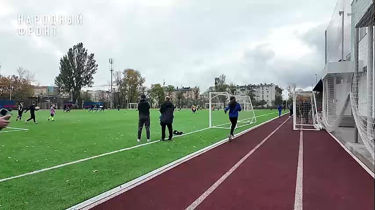 Народный фронт и Министерство спорта и туризма ДНР обсуждают возможности для развития лёгкой атлетики в Мариуполе