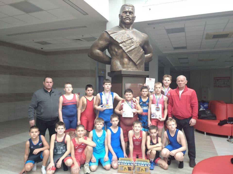    31   2         -   !         .. 