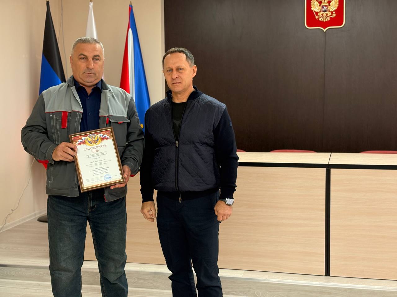 Александр Пеняев: От души поблагодарил всех, кто не остался в стороне в то черное воскресенье, когда наш город пережил новый обстрел, новые потери и разрушения Александр Пеняев: От души поблагодарил всех, кто не остался в стороне в то черное воскресенье, когда наш город пережил новый обстрел, новые потери и разрушения