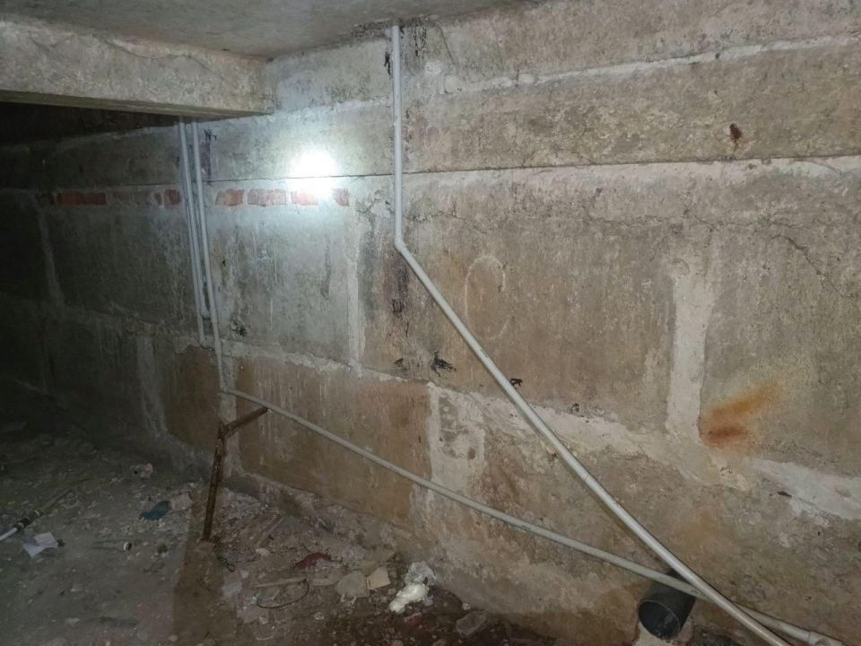 Сахалинские слесари отремонтировали отопительную систему в шахтерском доме Сахалинские слесари отремонтировали отопительную систему в шахтерском доме
