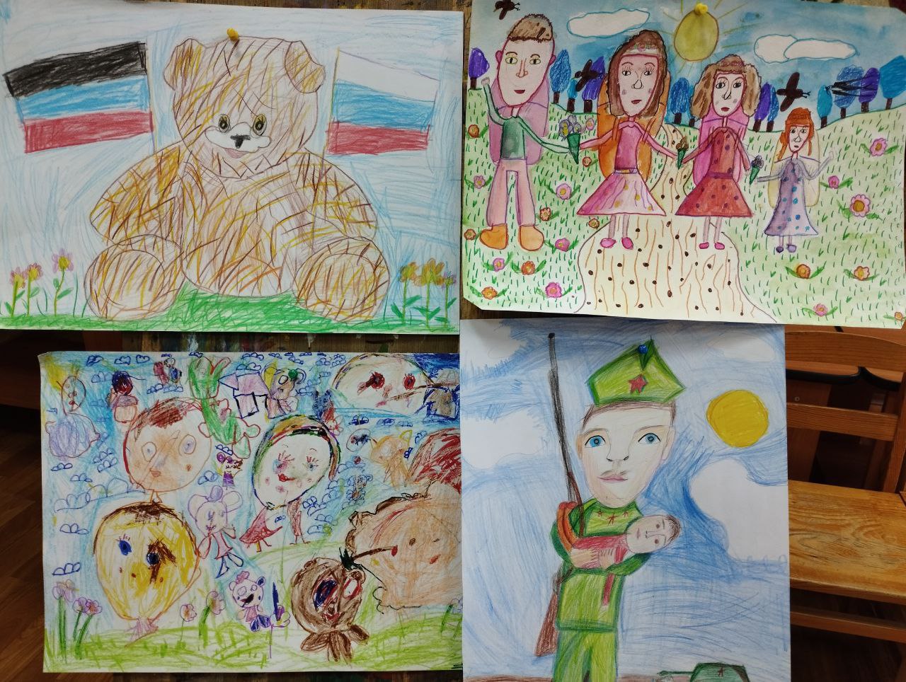 Для воспитанников детской железной дороги Донецкого филиала ФГУП «ЖДН» и участка дополнительного детского досуга прошедшая неделя выдалась особенно насыщенной и познавательной Для воспитанников детской железной дороги Донецкого филиала ФГУП «ЖДН» и участка дополнительного детского досуга прошедшая неделя выдалась особенно насыщенной и познавательной