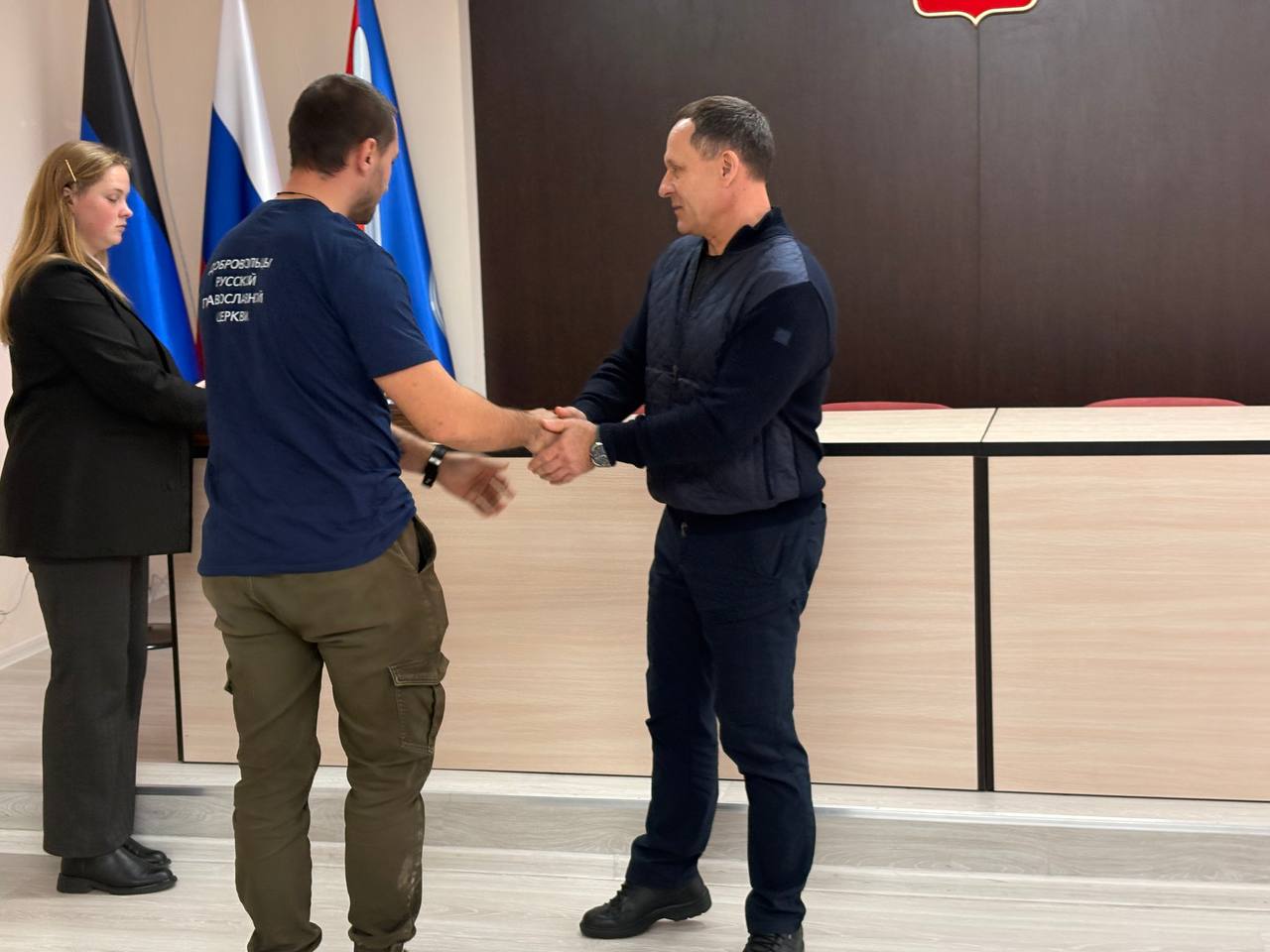 Александр Пеняев: От души поблагодарил всех, кто не остался в стороне в то черное воскресенье, когда наш город пережил новый обстрел, новые потери и разрушения Александр Пеняев: От души поблагодарил всех, кто не остался в стороне в то черное воскресенье, когда наш город пережил новый обстрел, новые потери и разрушения