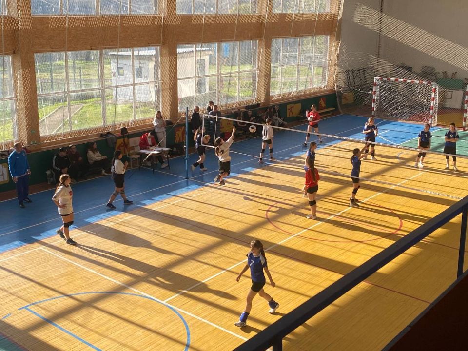 Наталья Великодная: 1 ноября прошло Республиканское физкультурное мероприятие среди жителей городов и районов Донецкой Народной Республики, посвященное Дню народного единства, на базе ГБОУ «Кременевская школа» Володарского... Наталья Великодная: 1 ноября прошло Республиканское физкультурное мероприятие среди жителей городов и районов Донецкой Народной Республики, посвященное Дню народного единства, на базе ГБОУ «Кременевская школа» Володарского...