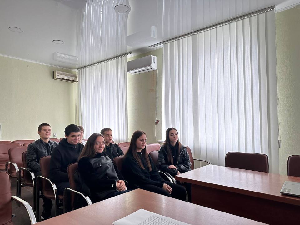 Голос молодежи. Володарска услышан! Голос молодежи. Володарска услышан!