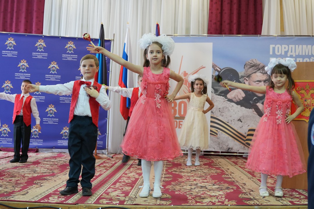 Олег Трофимов: Сегодня в Кадетской школе-интернате имени Г.Т. Берегового вручили ведомственные награды Следственного комитета РФ и Министерства образования и науки ДНР Олег Трофимов: Сегодня в Кадетской школе-интернате имени Г.Т. Берегового вручили ведомственные награды Следственного комитета РФ и Министерства образования и науки ДНР