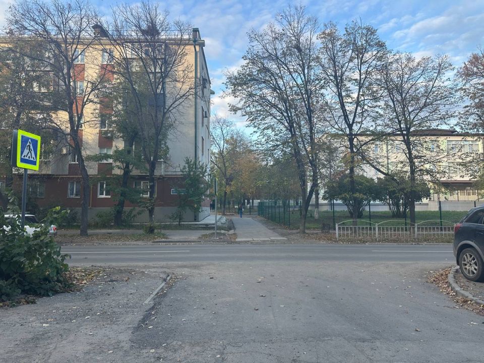 Члены ОП ДНР проверили наличие и состояние пешеходных переходов вблизи учебных учреждений Республики Члены ОП ДНР проверили наличие и состояние пешеходных переходов вблизи учебных учреждений Республики