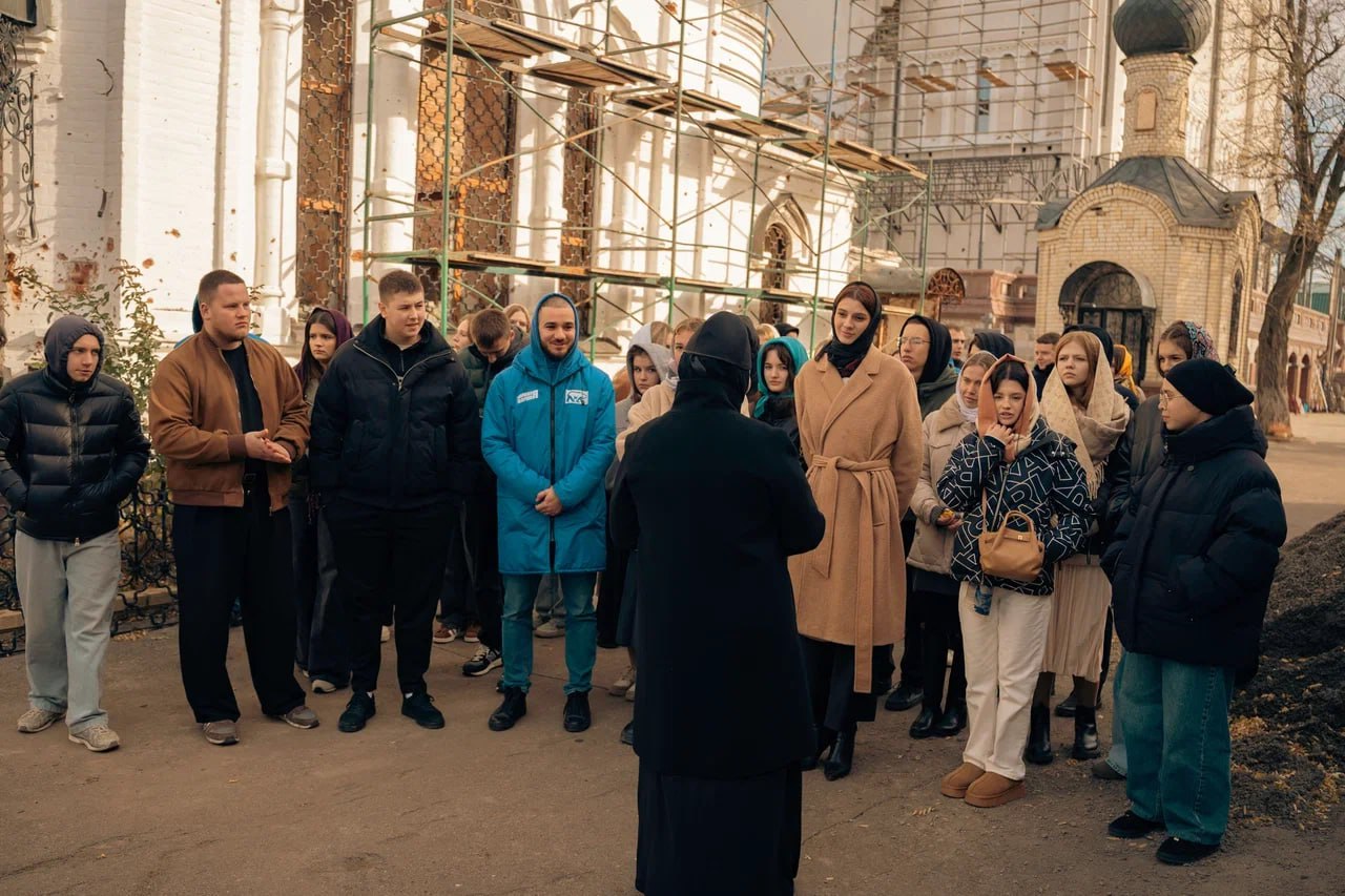 Молодёжь Донбасса – за единство! Молодёжь Донбасса – за единство!