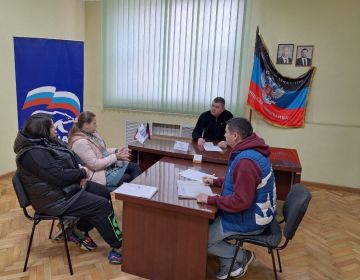 Депутат Народного Совета ДНР провел прием граждан в Шахтерске