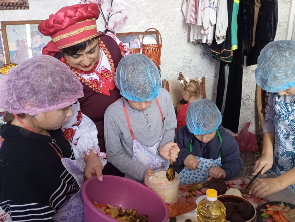    ʔ             -         !