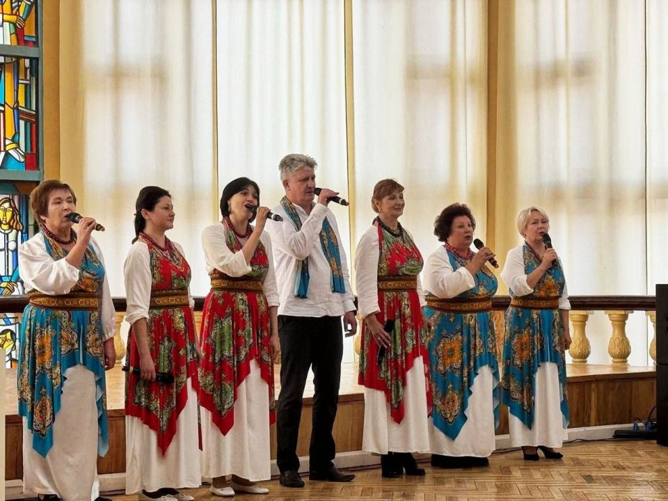 Сохраняя народные традиции Сохраняя народные традиции
