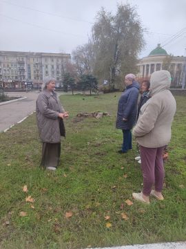 По поручению Главы ДНР Дениса Пушилина в Ворошиловском внутригордском районе продолжаются встречи с населением